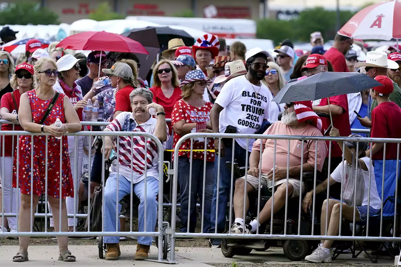 Trump, Pence campaign for rivals in Ariz. governor's race