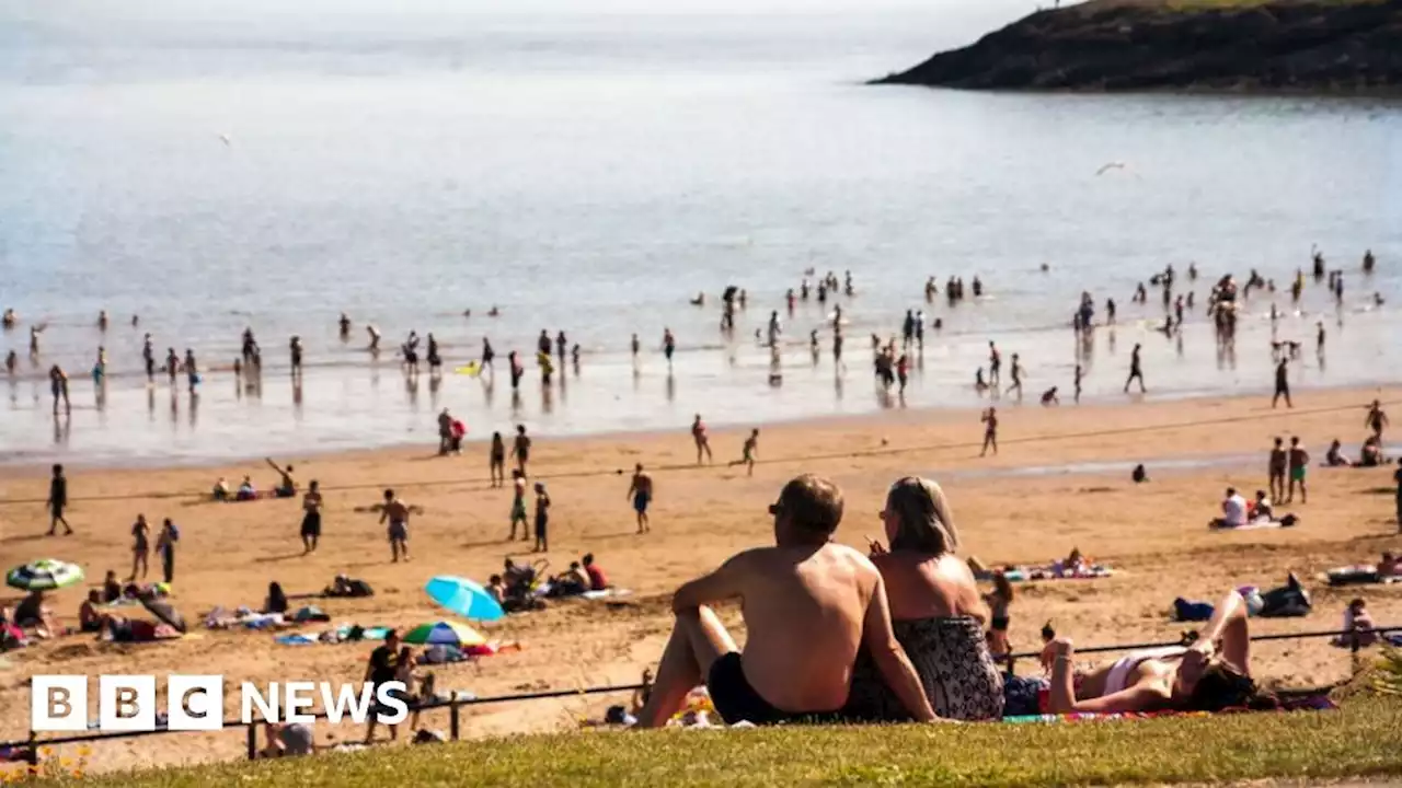 Covid staycation slump for Wales' holiday firms