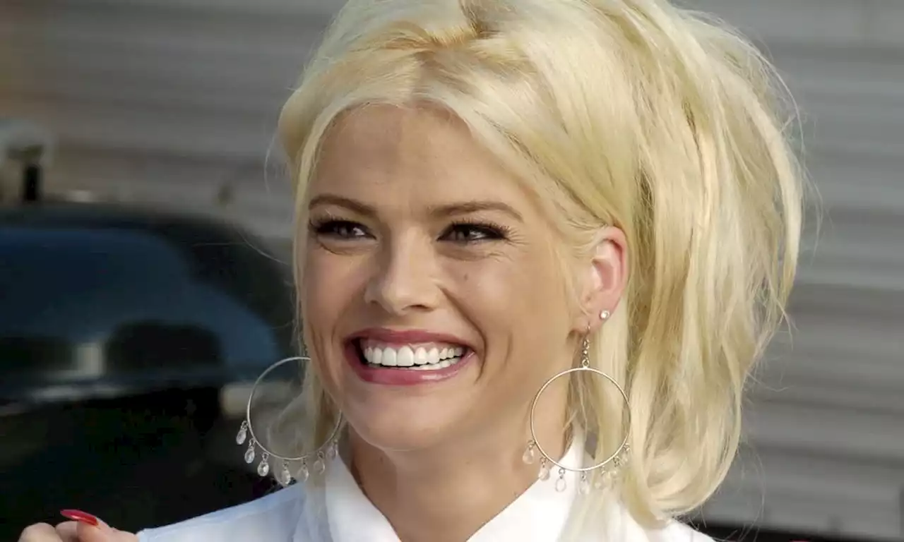 Anna Nicole Smith's teenage daughter looks so grown up in new pictures