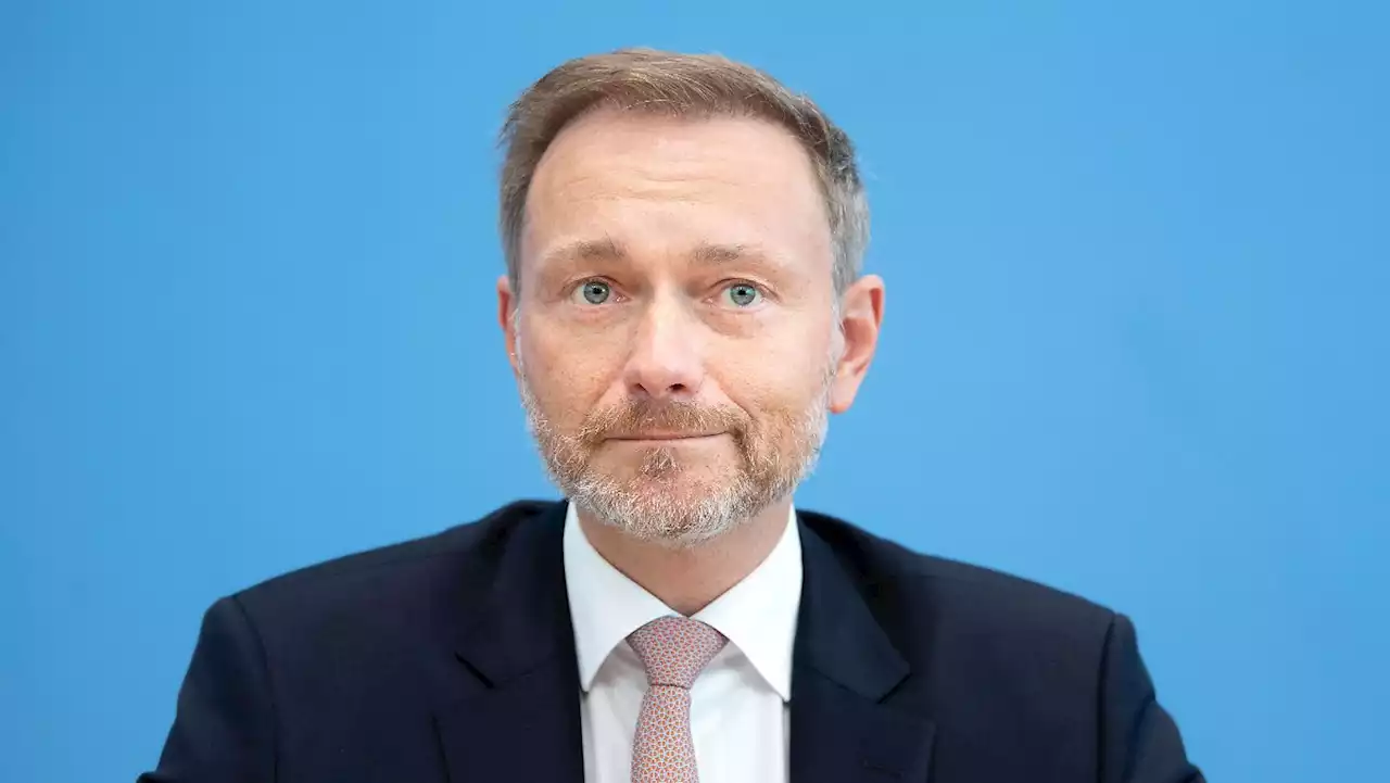 Lindner lehnt Verlängerung von 9-Euro-Ticket ab