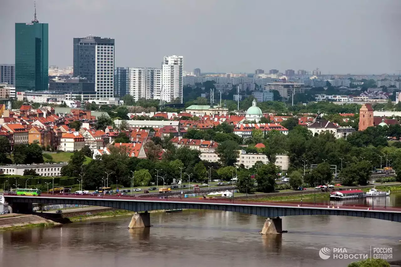 Один человек погиб, 36 тысяч остались без электричества после бури в Польше