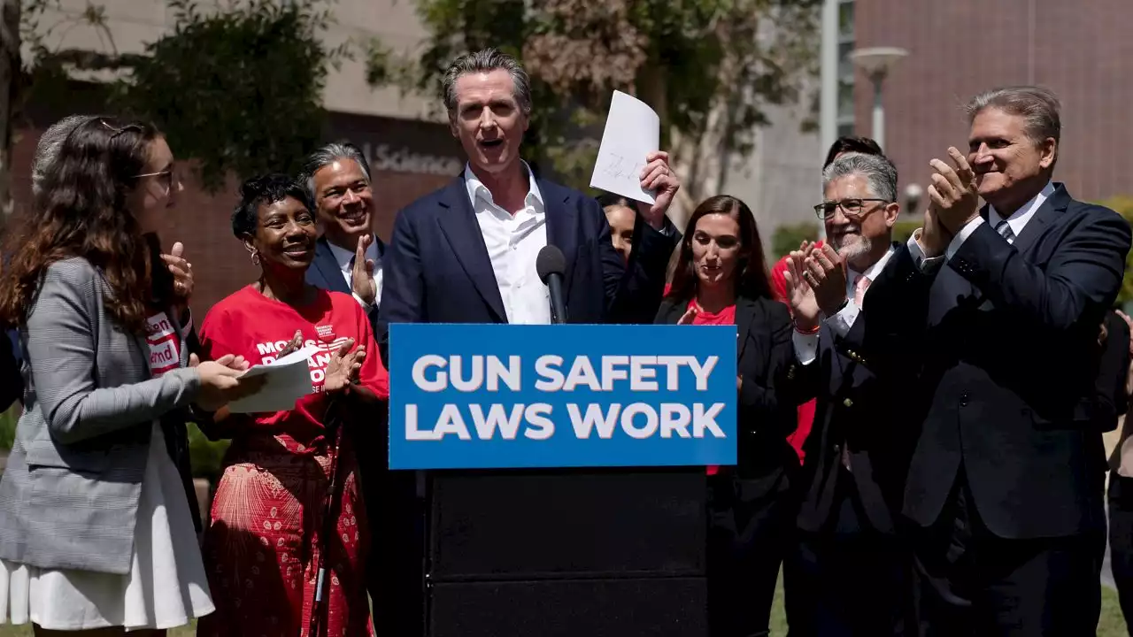 California Gov. Newsom signs gun law modeled after Texas abortion ban