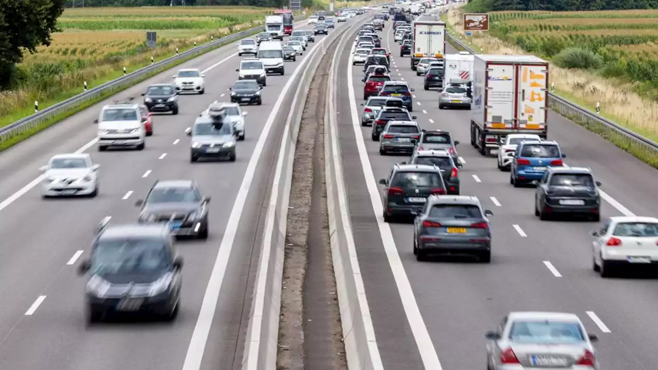 mitten in den sommerferien: a7 in hamburg nach süden gesperrt