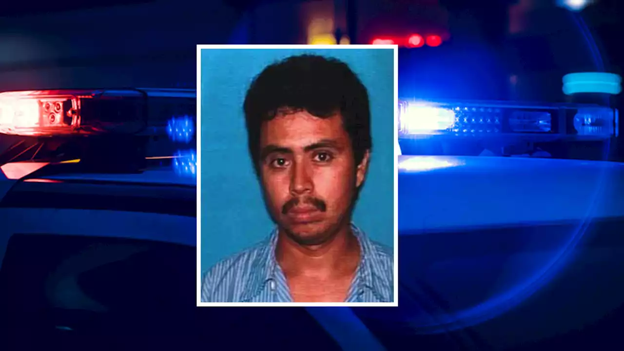 Man accused of killing 31-year-old in 2004 extradited from Mexico, officials say