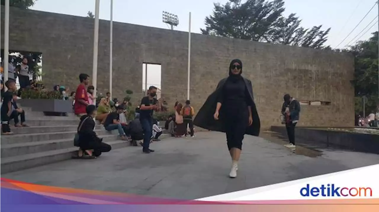 Demam Citayam Berimbas ke Kediri dengan Gelaran MPK Fashion Street