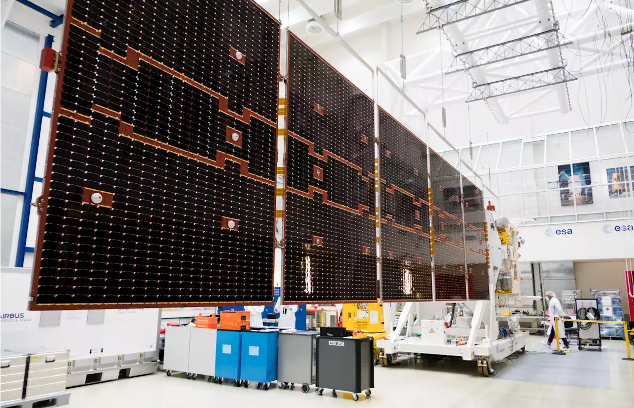 See enormous solar panels of this Earth-monitoring satellite | Digital Trends