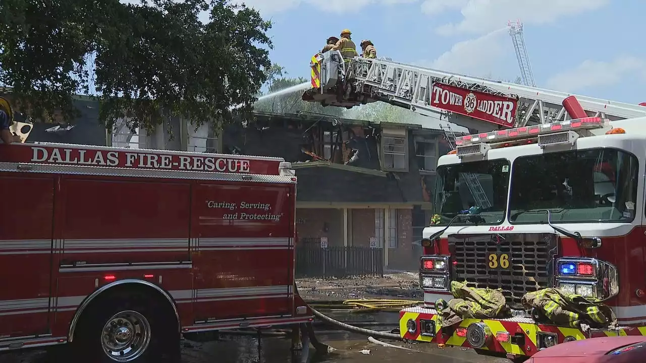 4-alarm Dallas apartment fire leaves dozens displaced