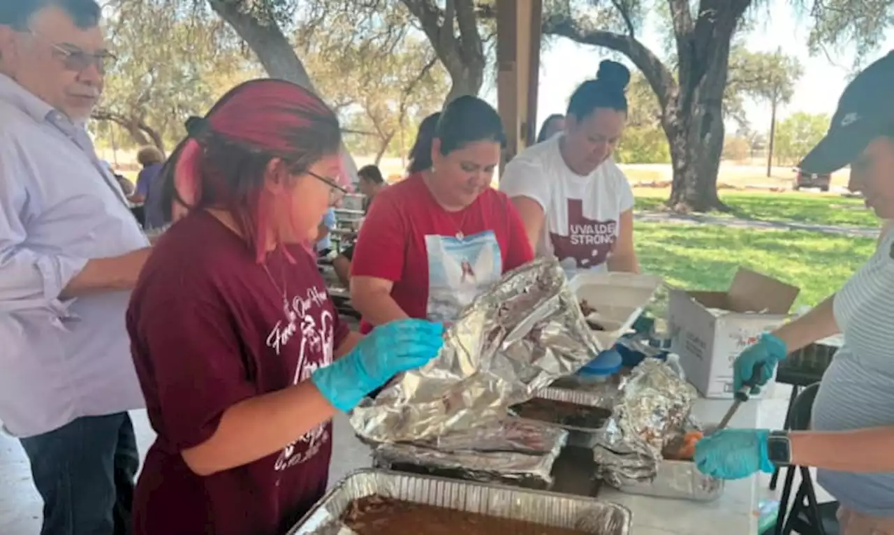 Community rallies to support victims, survivors of Robb Elementary shooting