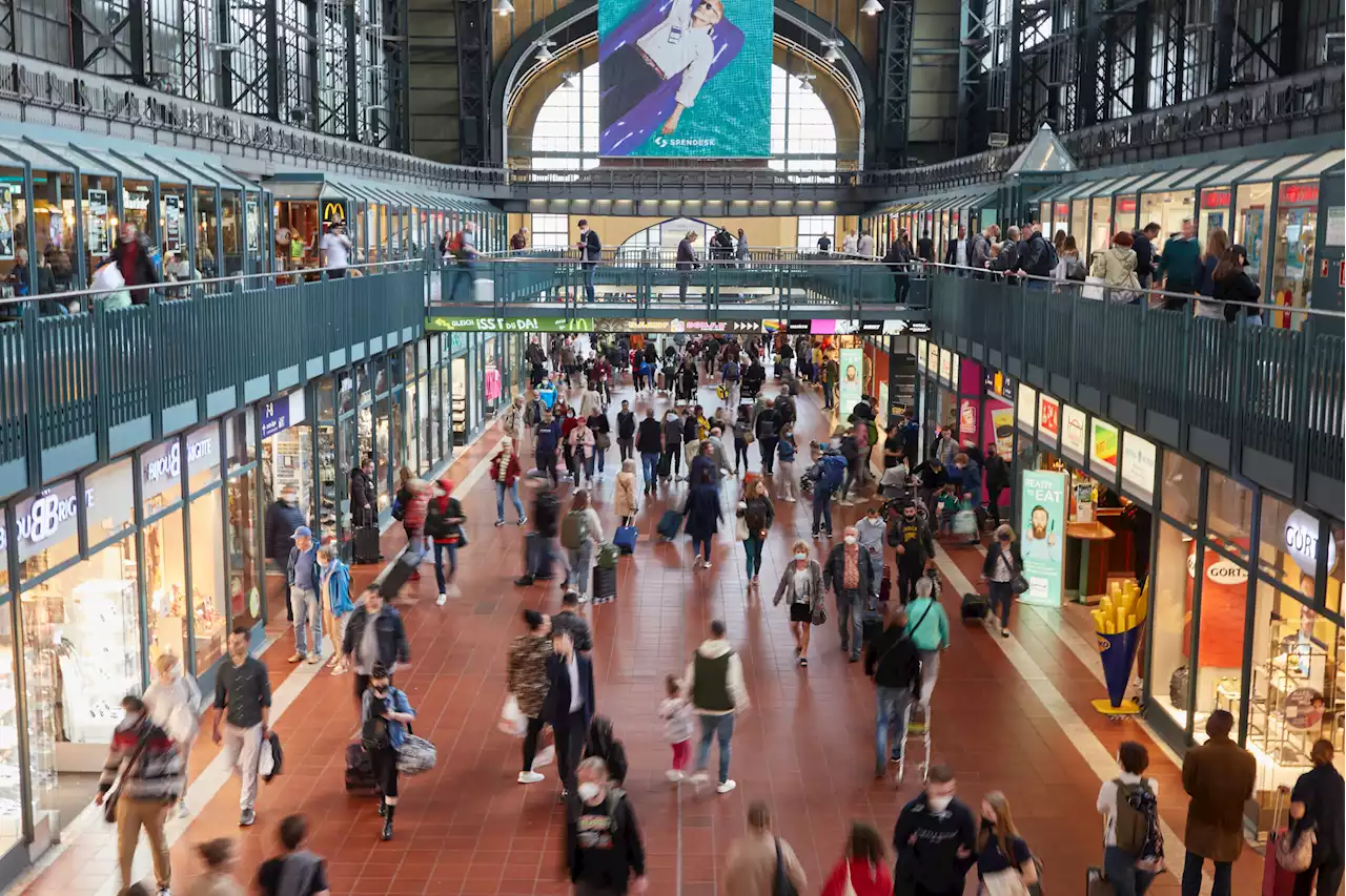 Zahl der Touristen in Hamburg wieder fast so hoch wie vor Corona