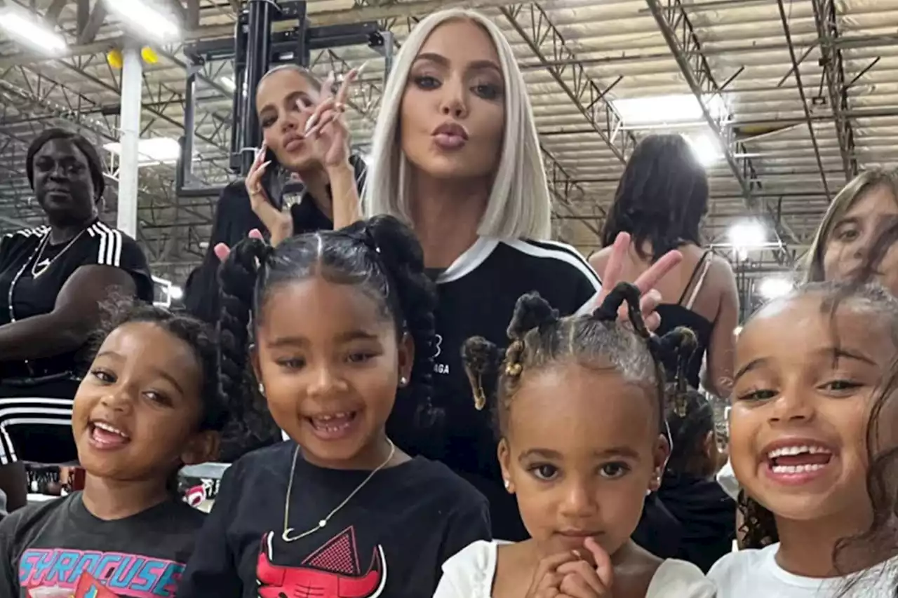 Khloé Kardashian, daughter True cheer on North at basketball game amid baby news