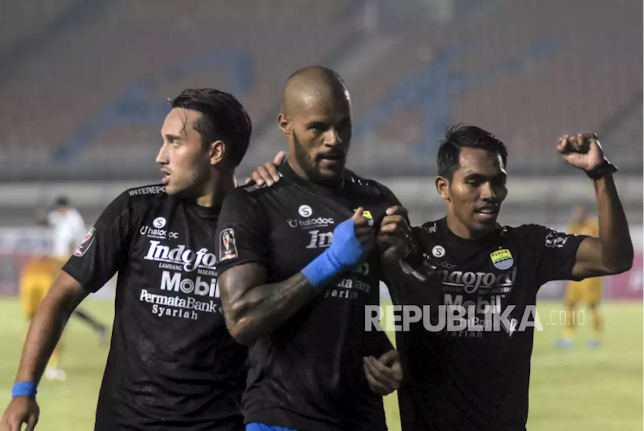 Babak Pertama, Persib Bandung Imbang 1-1 Vs Bhayangkara FC |Republika Online