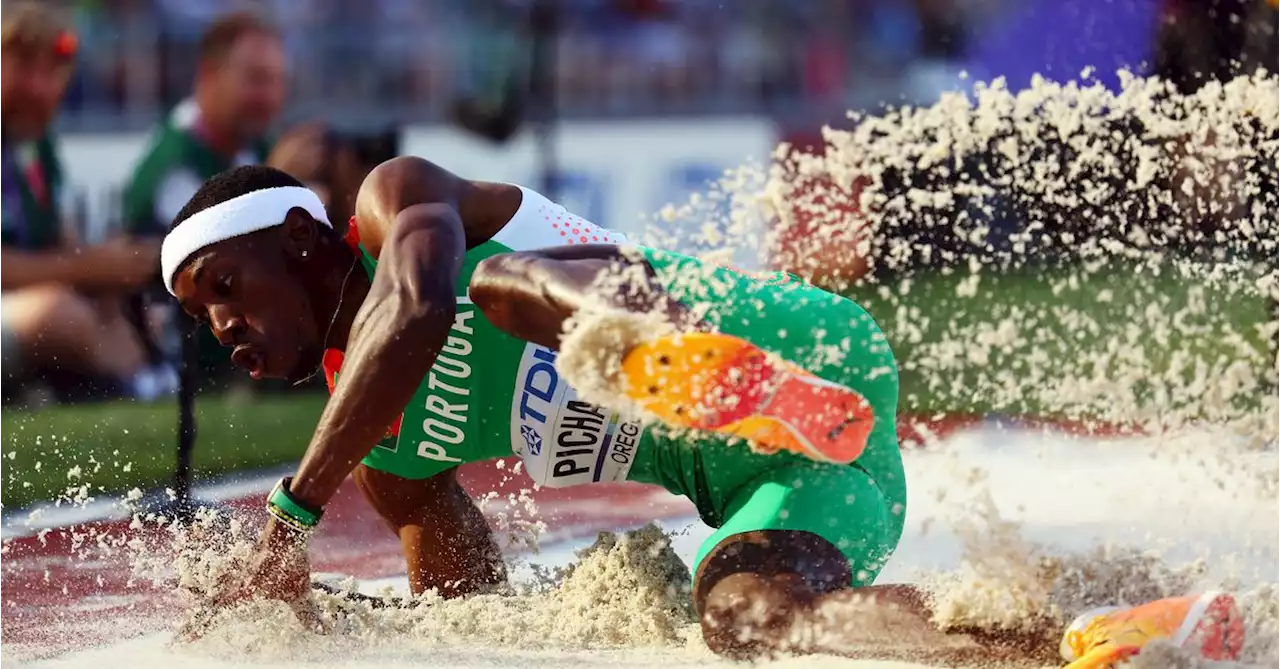 Portugal's Pichardo eases to world triple jump gold