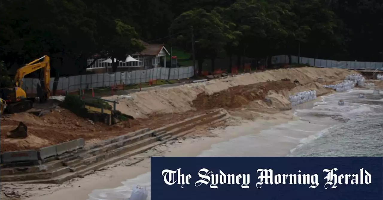 Wild weather construction delays to keep beloved Sydney beach closed all summer