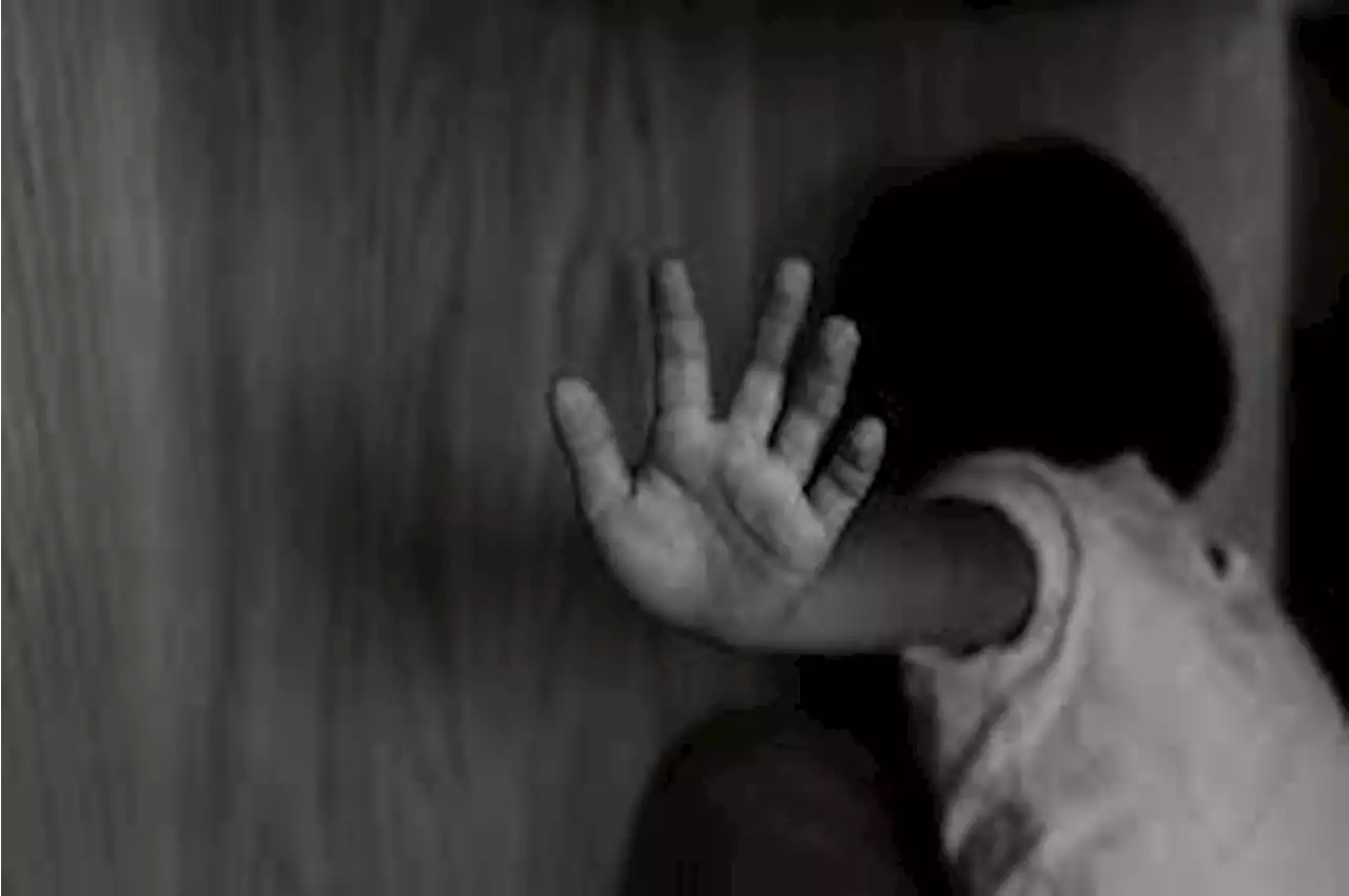 Cops quiz 11 over abuse case of four-year-old girl