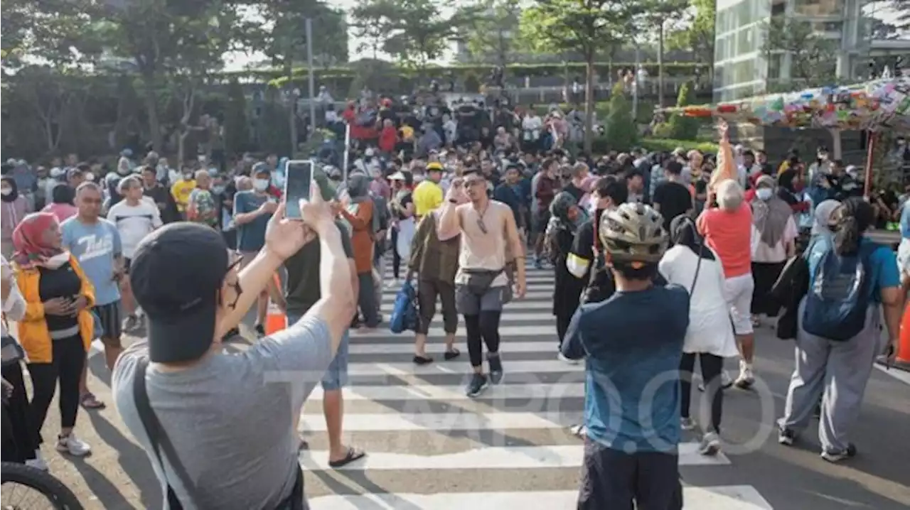 Citayam Fashion Week Pakai Zebra Cross, LSM Jakarta Watch: Melanggar UU Lalu Lintas