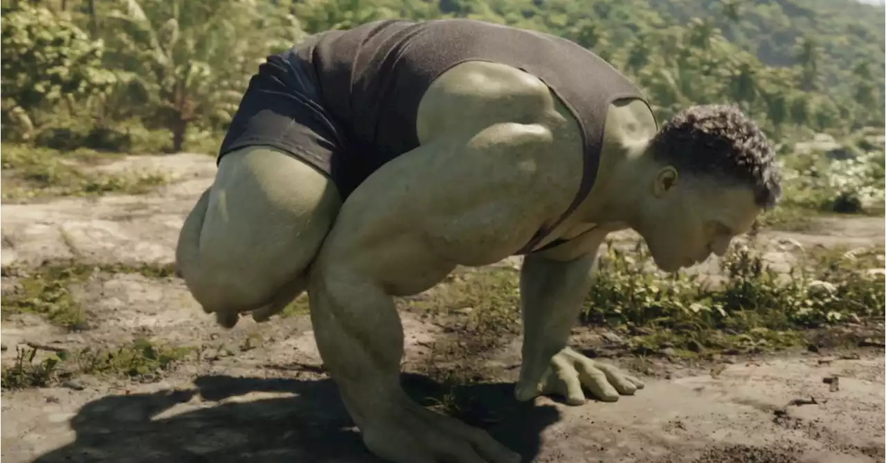 She-Hulk’s new trailer shows the importance of spandex and yoga