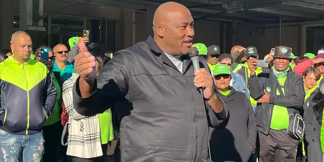 GROUND LEVEL REPORT: ‘I will run for President in 2024’, Central Karoo Mayor Gayton McKenzie says after 100 days in office