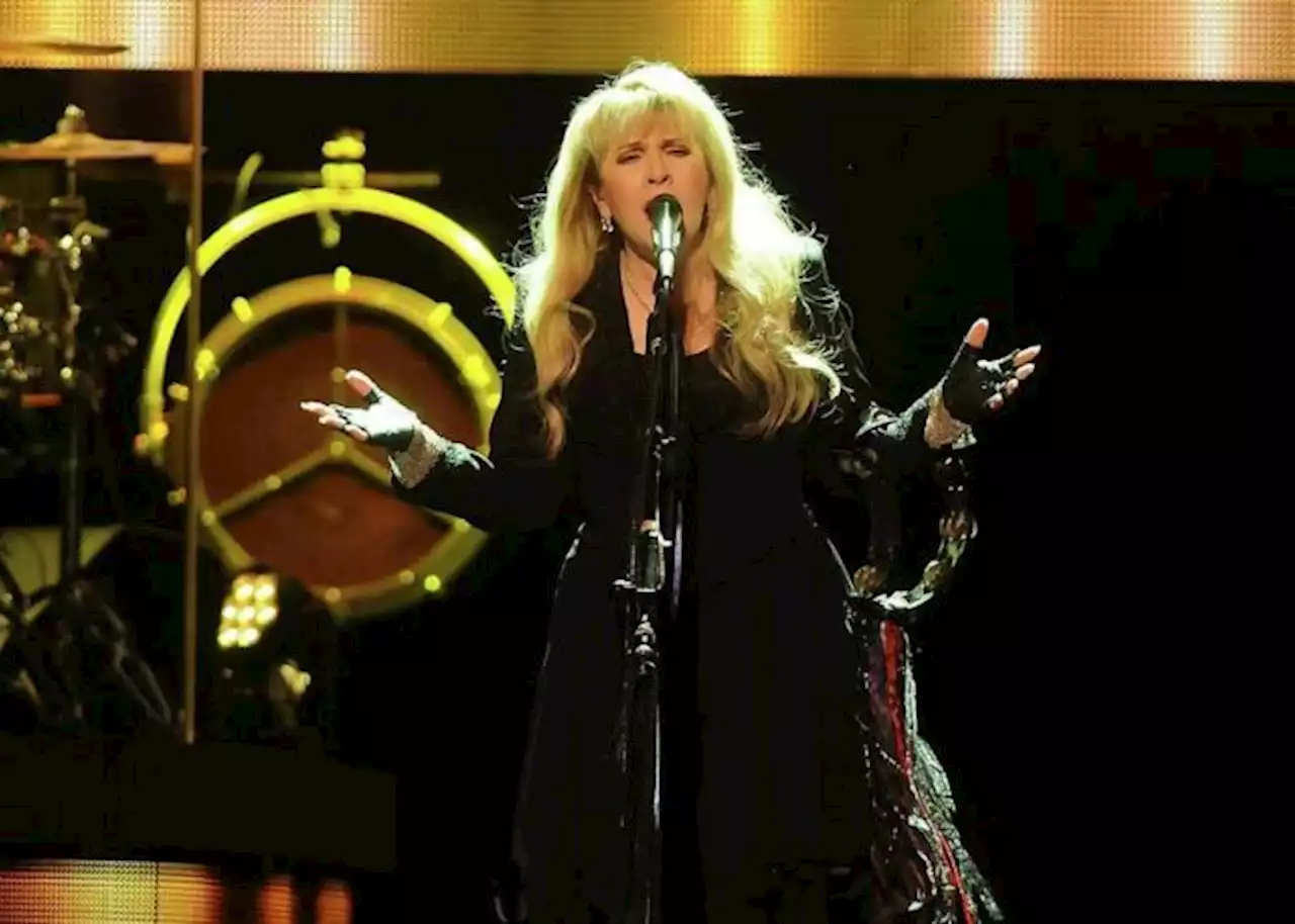 Stevie Nicks sets Houston-area date