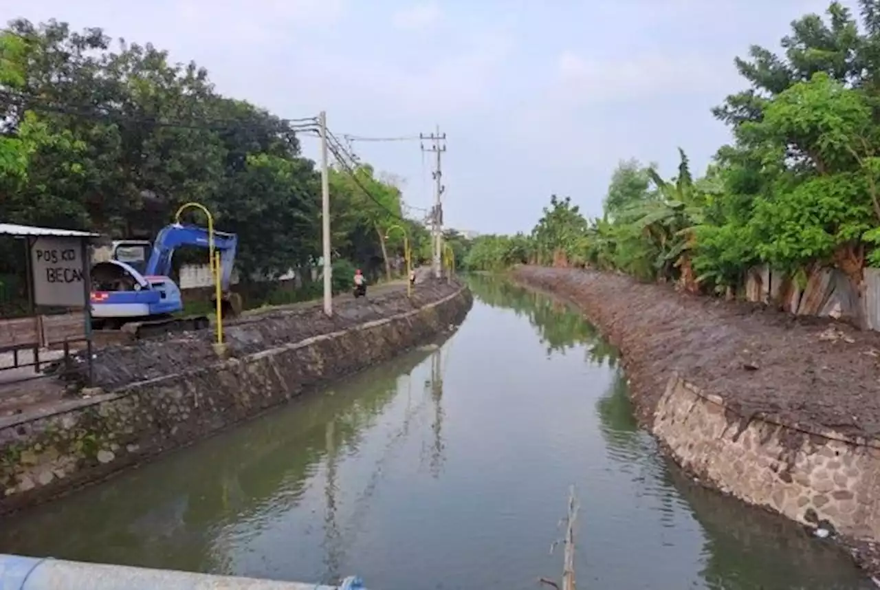 Pemkab Sidoarjo Normalisasi 58 Titik Alur Sungai