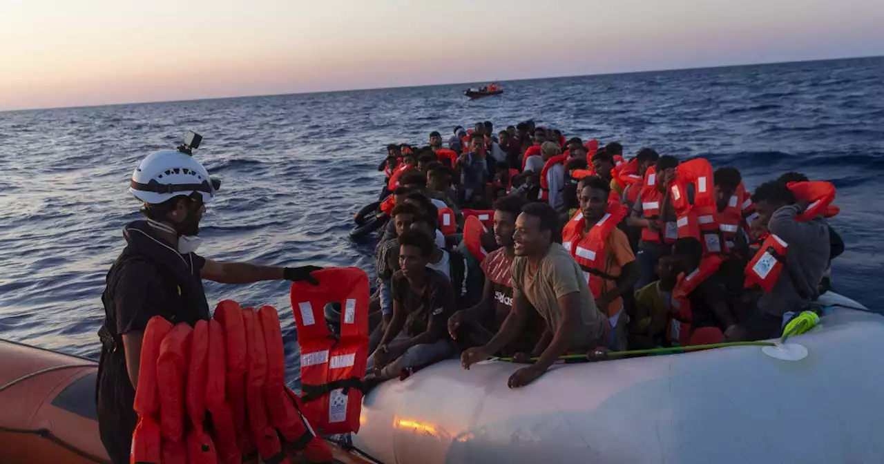 Mediterranean ships rescue over 1,100 migrants, find 5 bodies