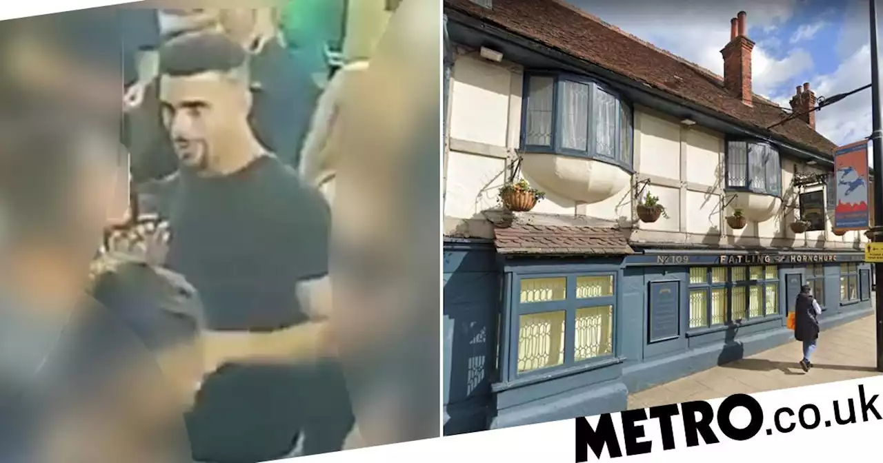 Knifeman on camera sneaking up behind man in pub and stabbing him in back