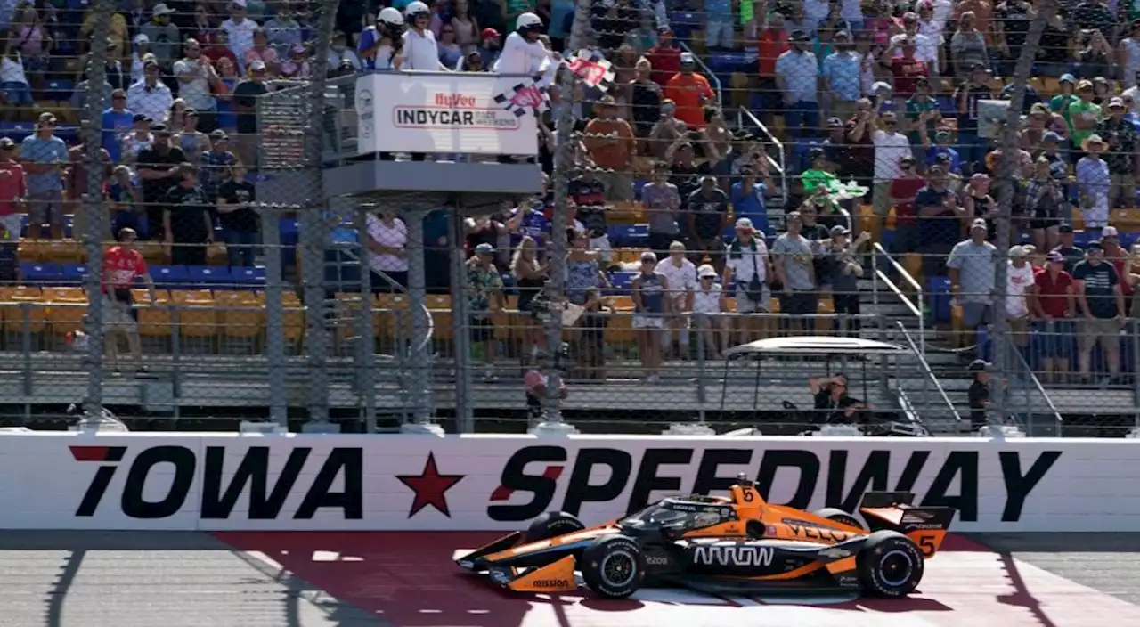 O'Ward wins in Iowa after Newgarden crashes while leading