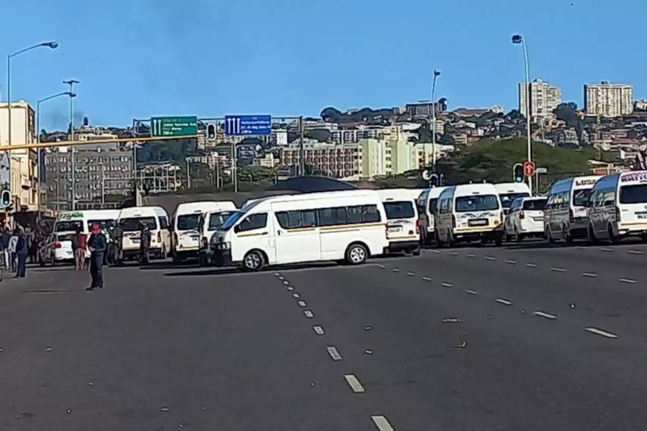 WATCH: Protesting taxi drivers bring Durban CBD to a standstill | The Citizen