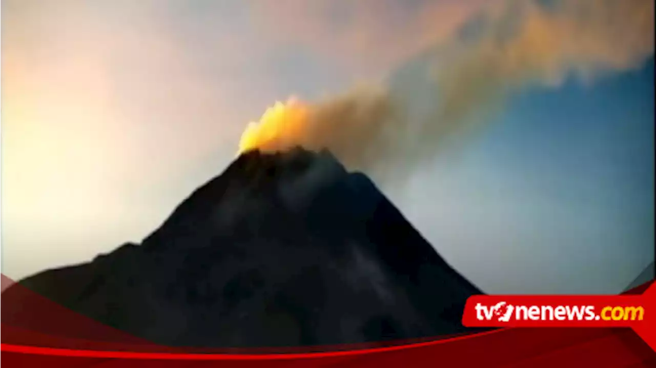 Gunung Merapi Luncurkan Guguran Lava Pijar Sejauh 1,5 Kilometer