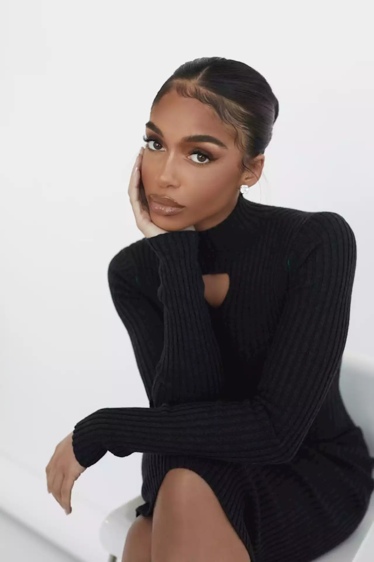 EXCLUSIVE: Lori Harvey Signs With IMG Models and WME