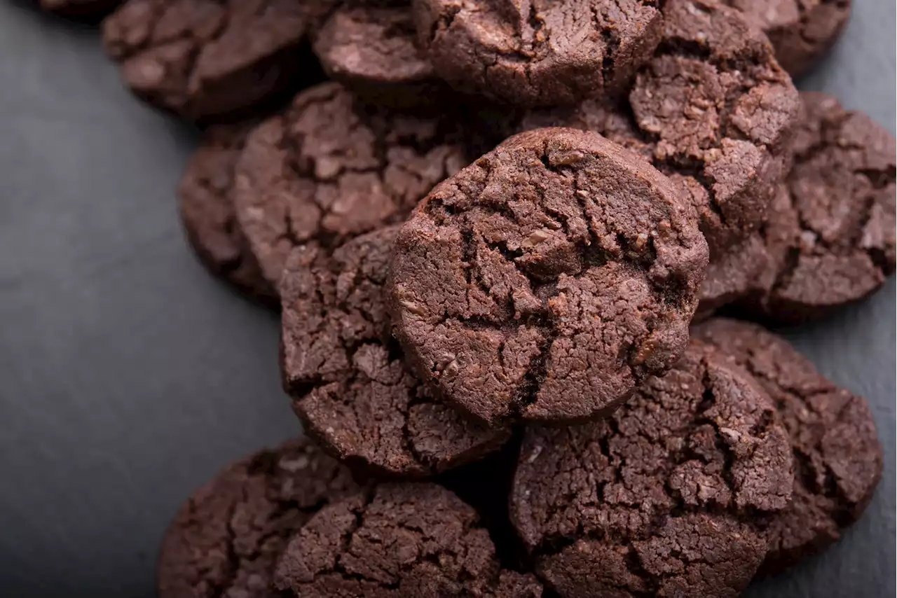 If you bought these cookies at Trader Joe’s, there’s a recall so throw them out