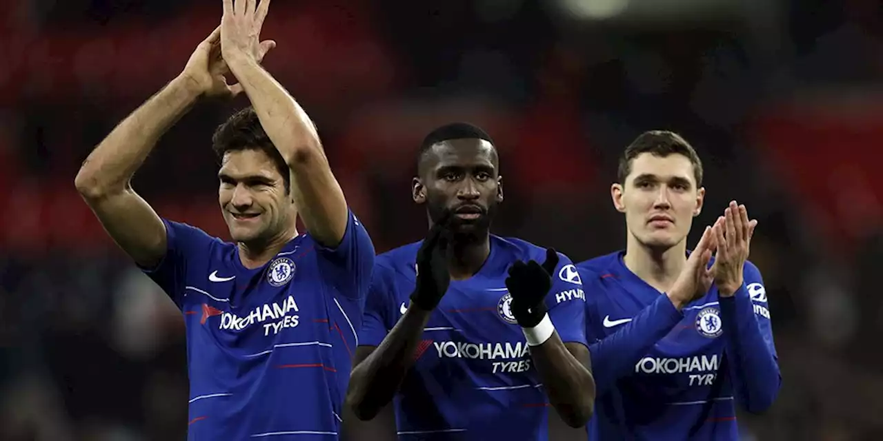 Chelsea Ngambek Dibajak Barcelona Lagi, Transfer Cesar Azpilicueta dan Marcos Alonso Diblokir - Bola.net