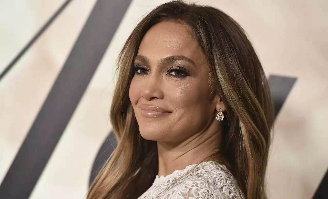 Jennifer Lopez zieht blank – an ihrem 53. Geburtstag!