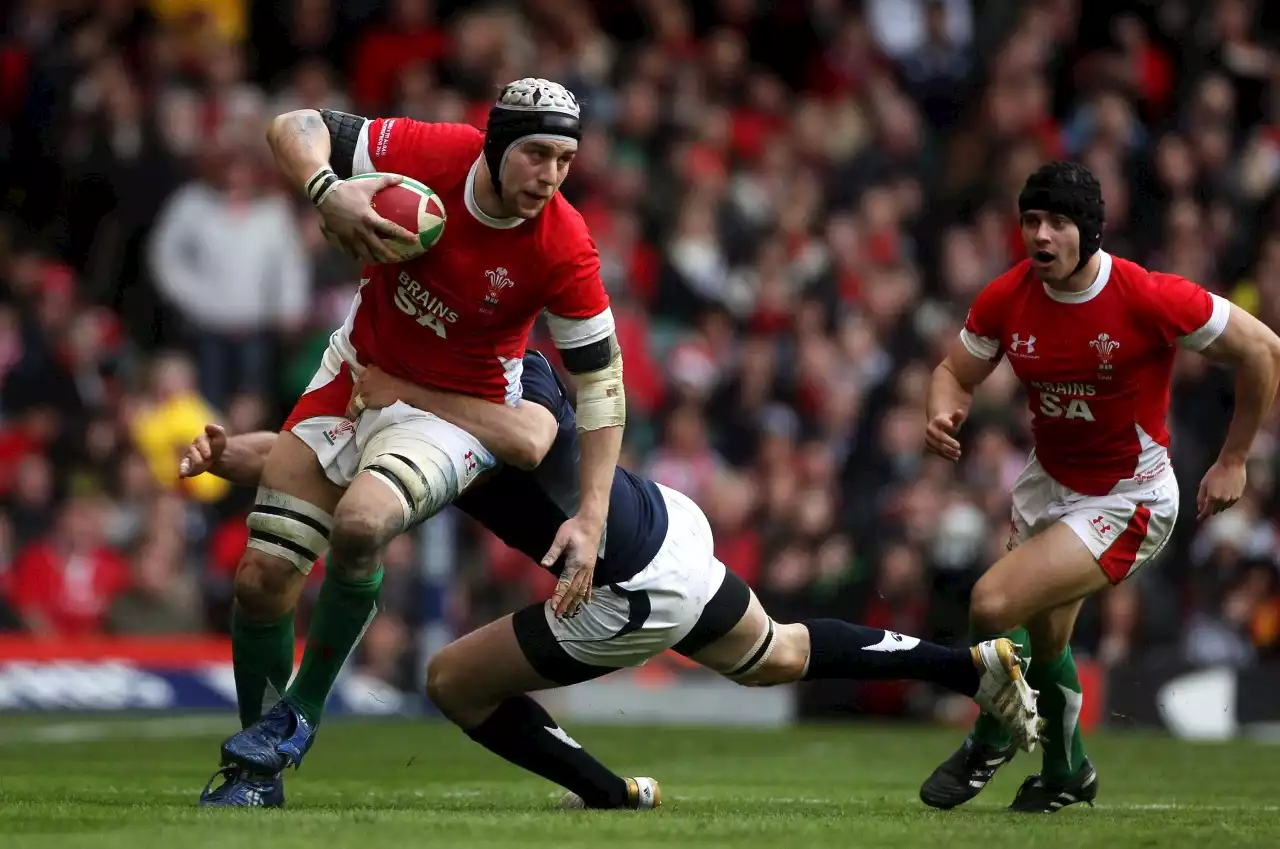 RUGBY: Former rugby players to take legal action over long-term effects of concussion