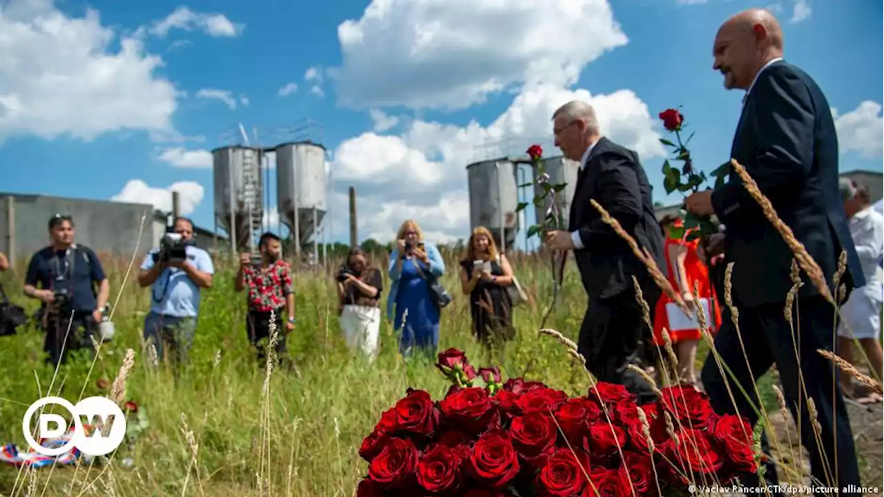 Tschechien: Mahnmal statt Schweinefarm im ehemaligen Roma-KZ | DW | 25.07.2022