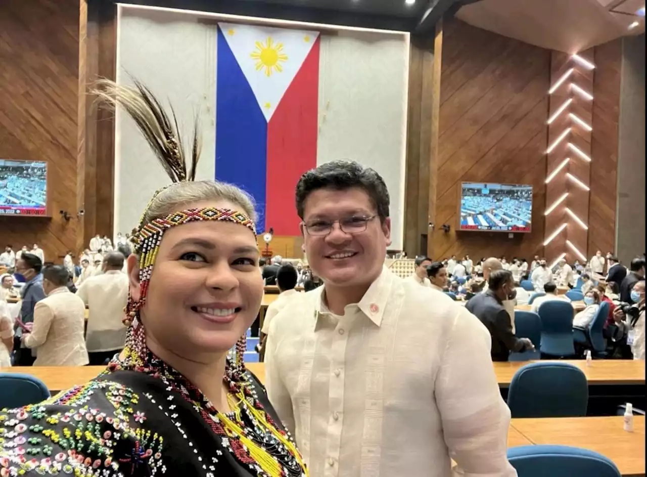 Netizens ‘stunned’ as VP Sara attends SONA in IP-inspired dress