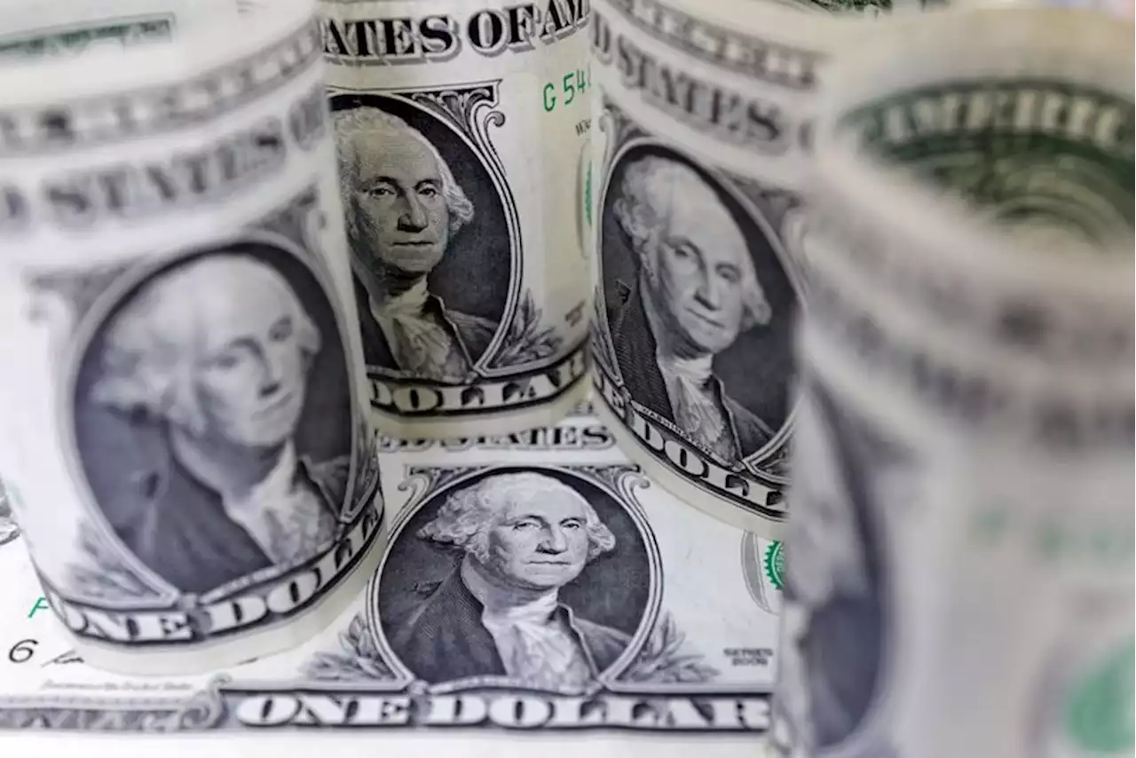 Dollar falls for third straight session with Fed eyed