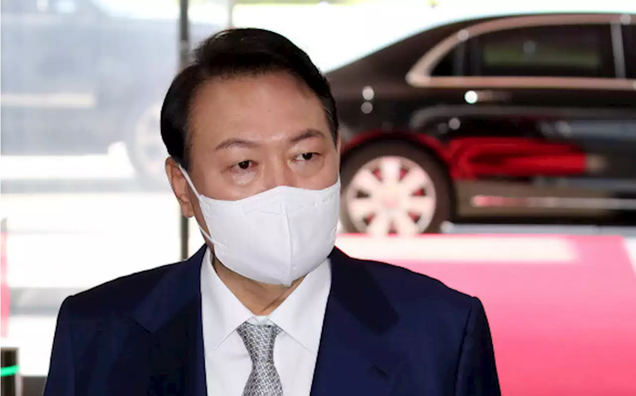 경찰 반발에 “국기 문란” 낙인…거듭 한계 드러낸 ‘검찰 출신 대통령’