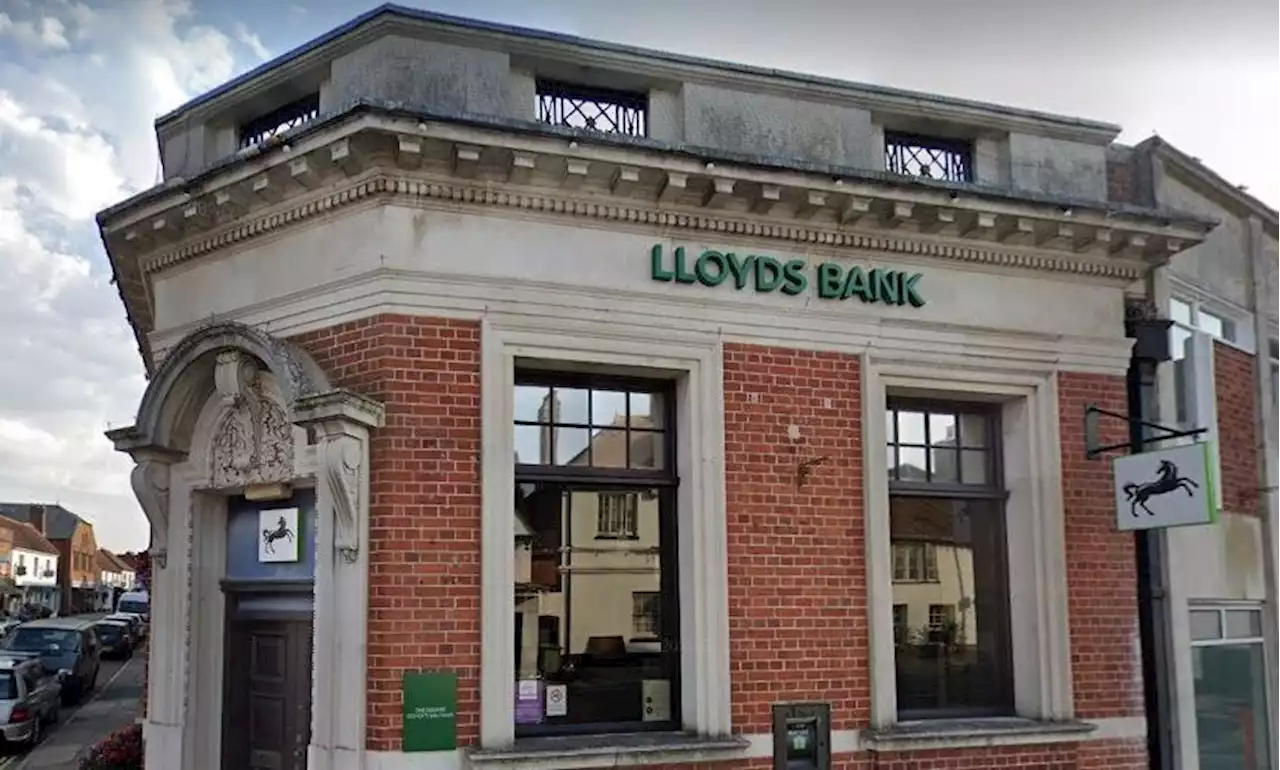 Another 66 high street banks to close