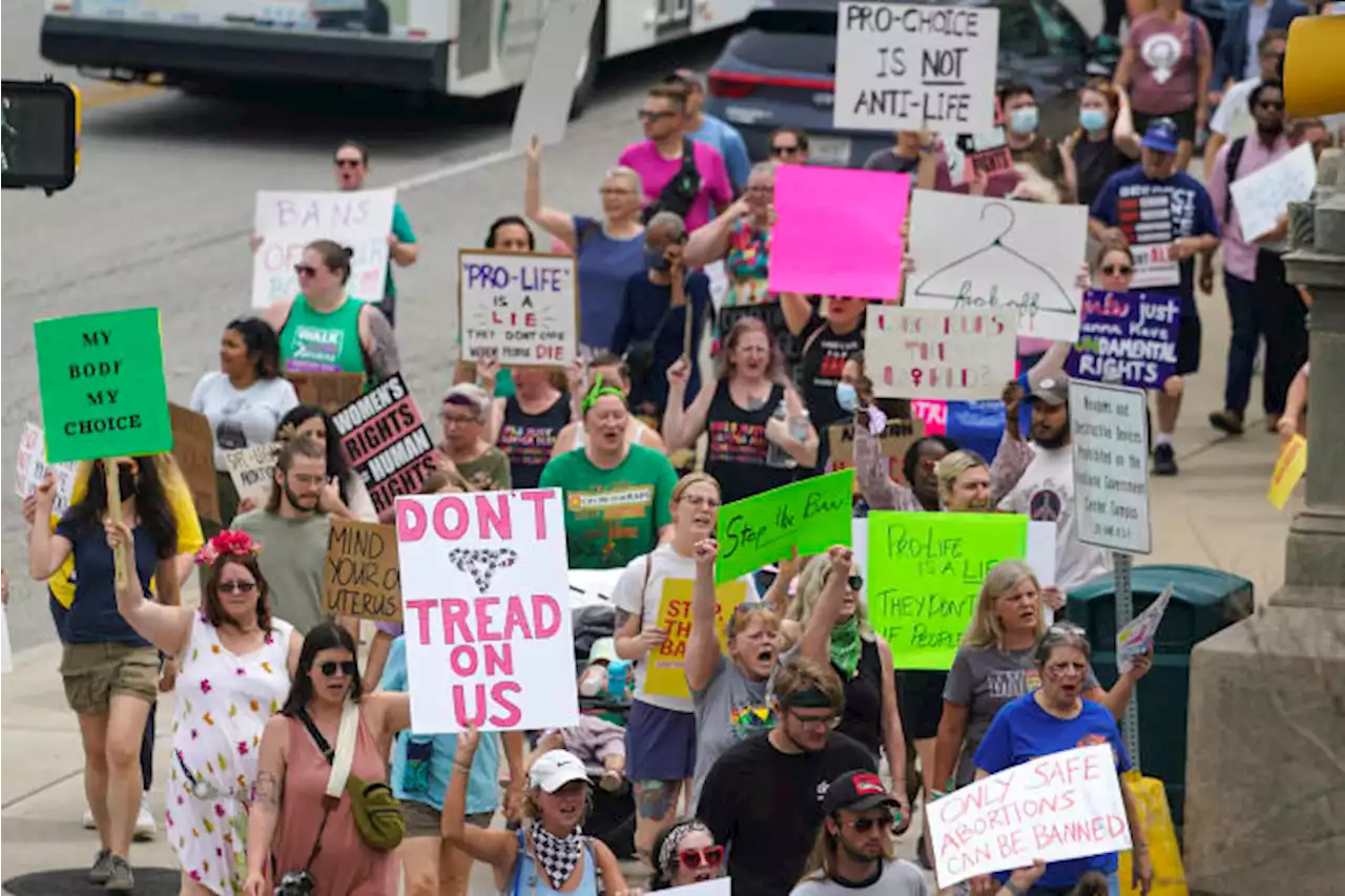 Indiana abortion debate draws protest crowds, vice president