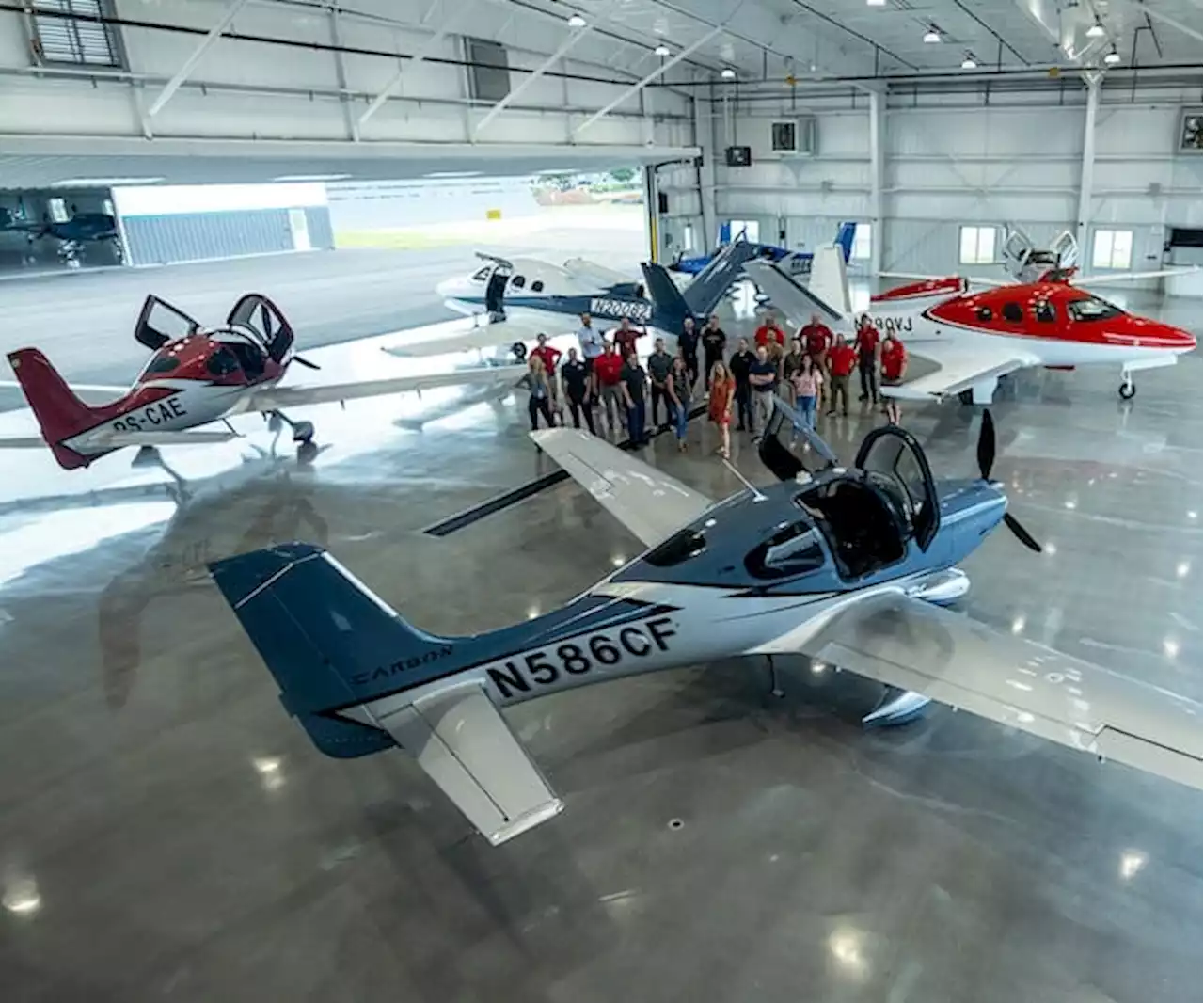 Cirrus Aircraft Celebrates 30 Years at Oshkosh