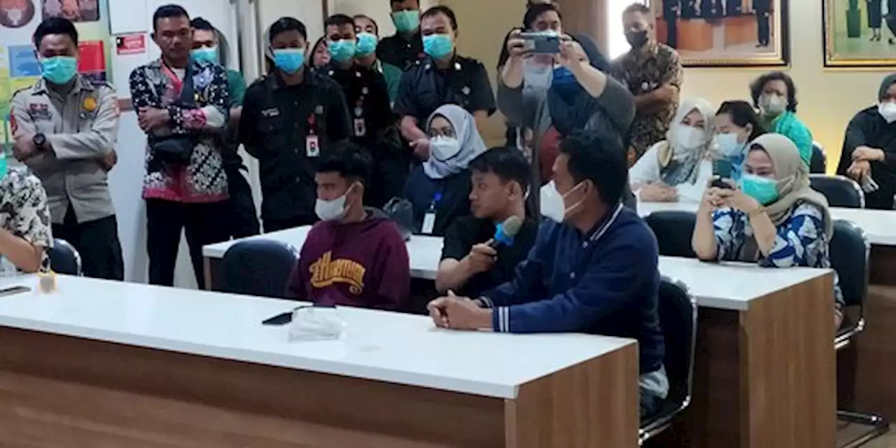 Keluarga Bayi Meninggal Usai Disuntik Kembalikan Santunan ke RSUP Wahidin Makassar | merdeka.com