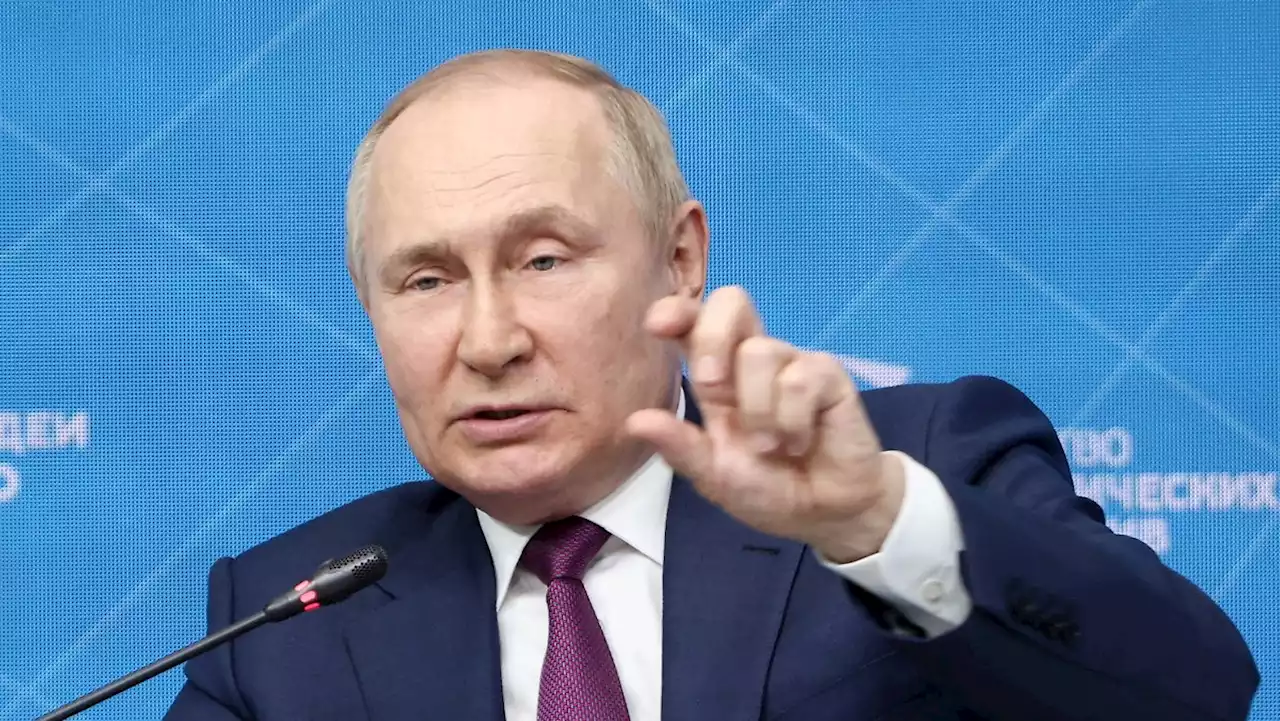 Putin führt Deutschland mit Turbine vor