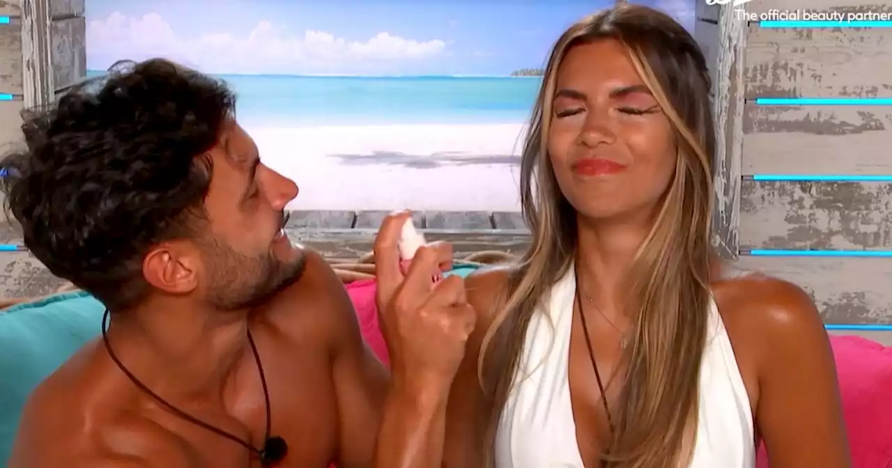 Ekin-Su’s reaction to Davide doing her makeup on Love Island is a must-see