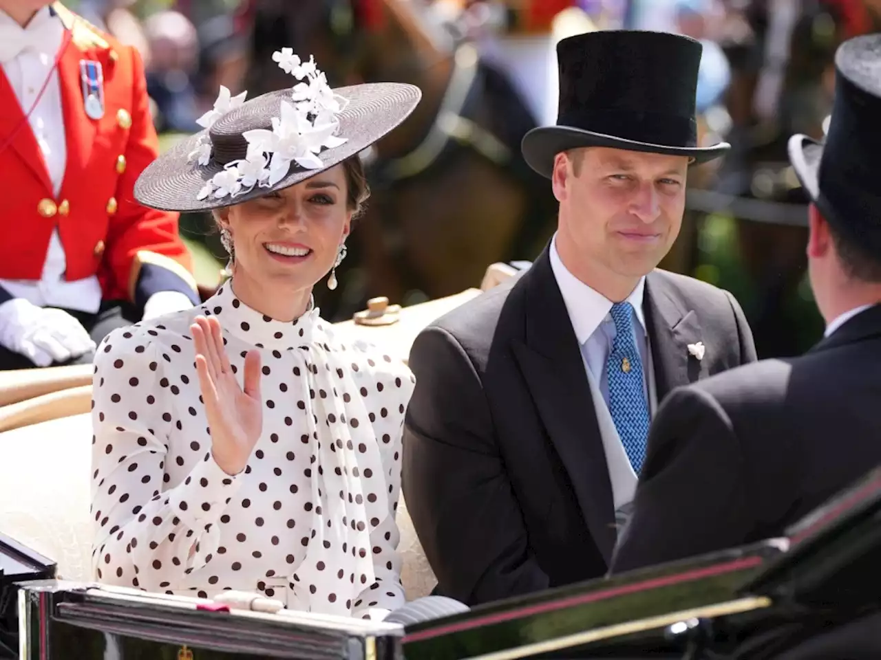 Prince William & Kate Middleton Will Partner With This American 'Royal' Family During US Tour