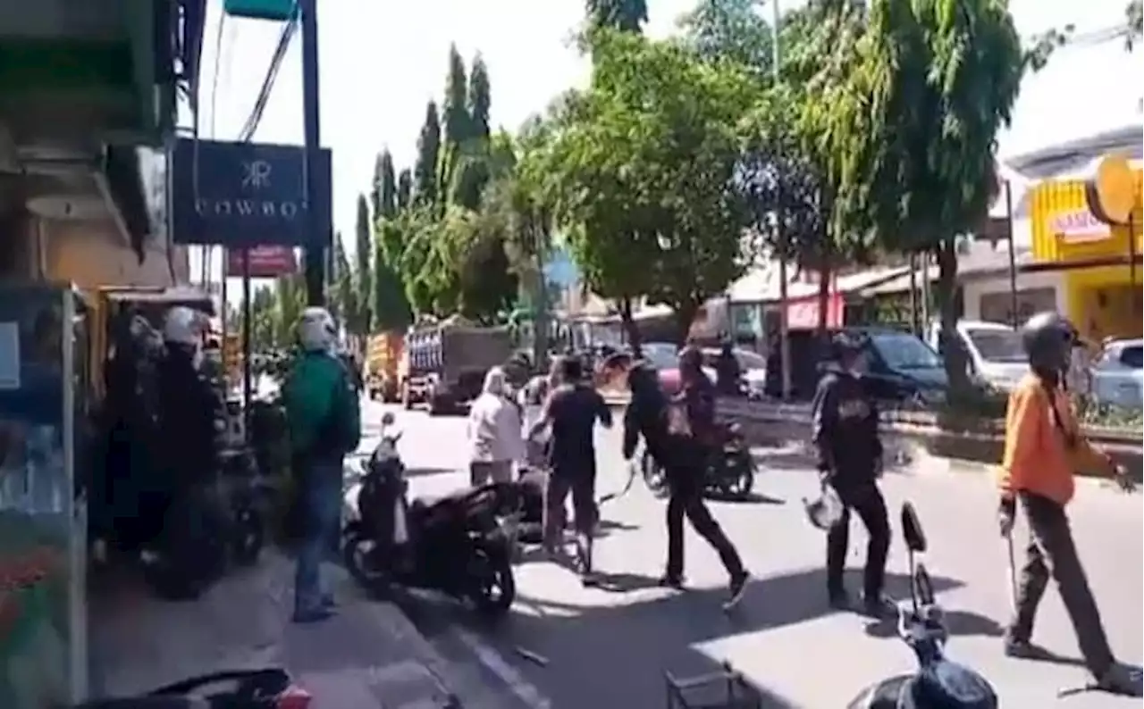 Tawuran Suporter Pecah di Jogja, Sultan: Jogja & Solo Tak Ada Masalah!