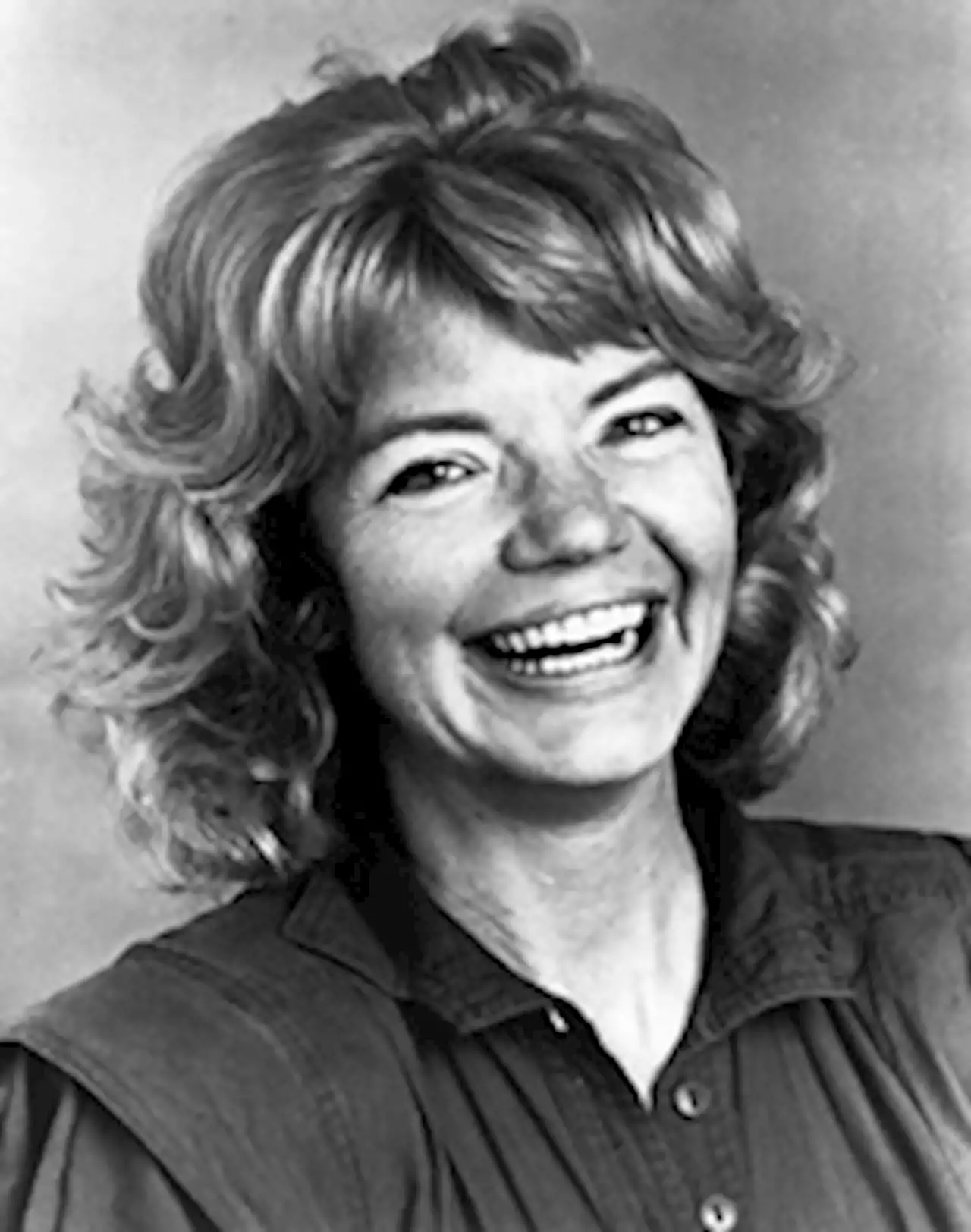 Texas Observer Says $5,000 Molly Ivins Journalism Award Nominations Re