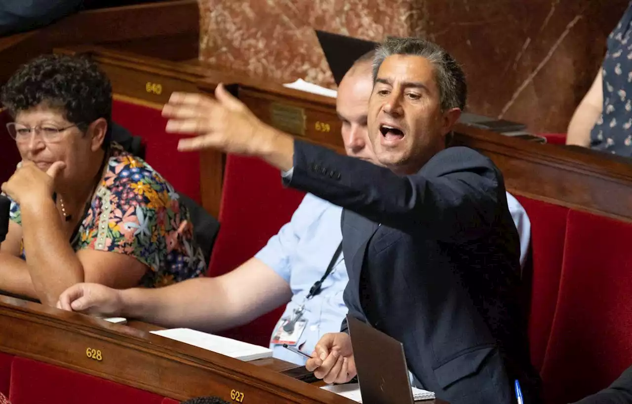 Entre invectives et brouhaha… Une ambiance jamais vue à l’Assemblée ?
