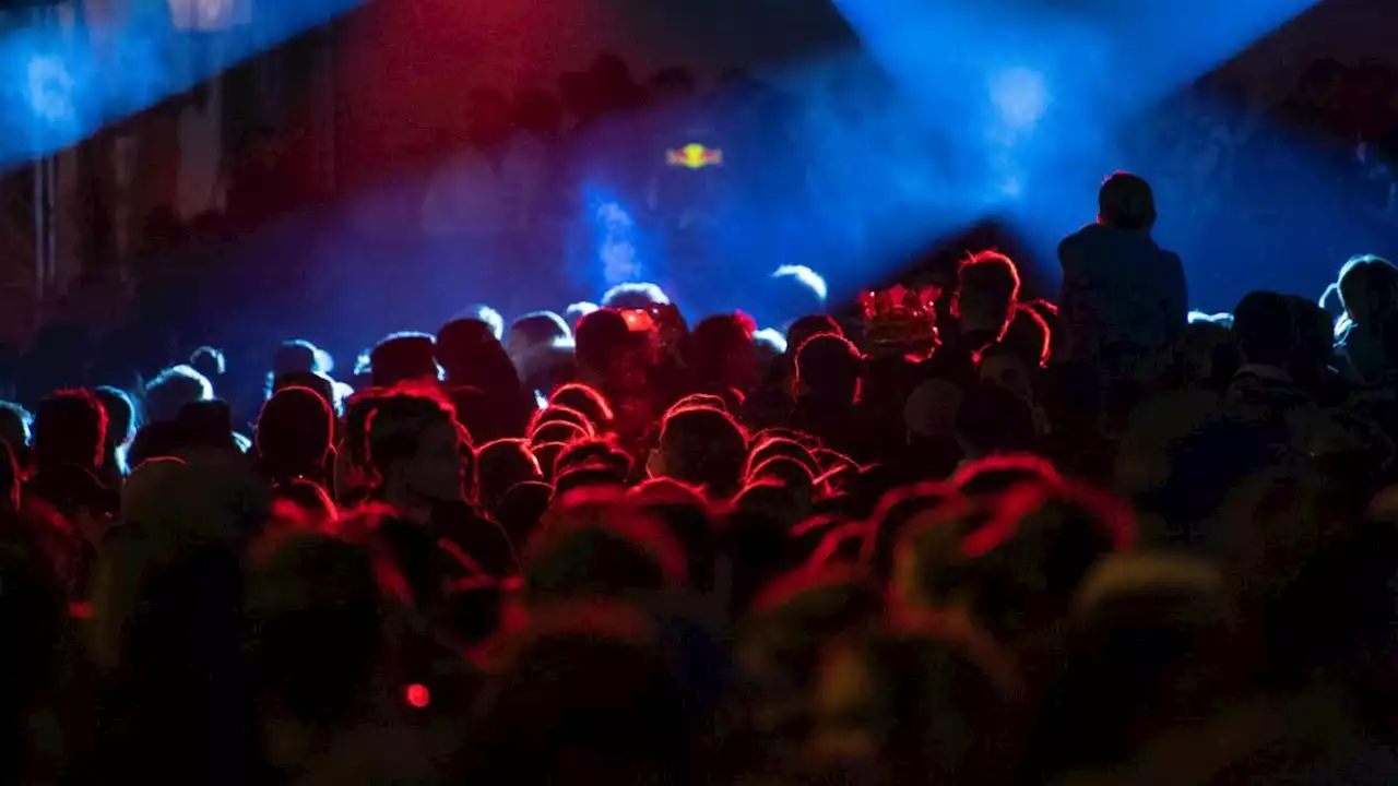 Konzert abgebrochen: Weil weiße Musiker Reggae spielen und Rastas tragen