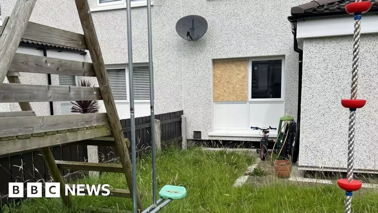 Craigavon: Shotgun used in attack on house in Meadowbrook area