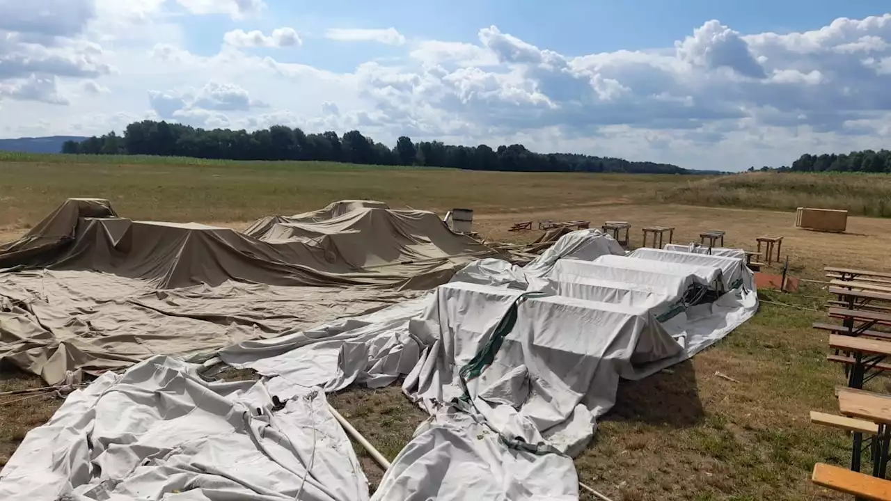 Unwetter zerstört Jugendzeltlager - Helfer brauchen Zelte